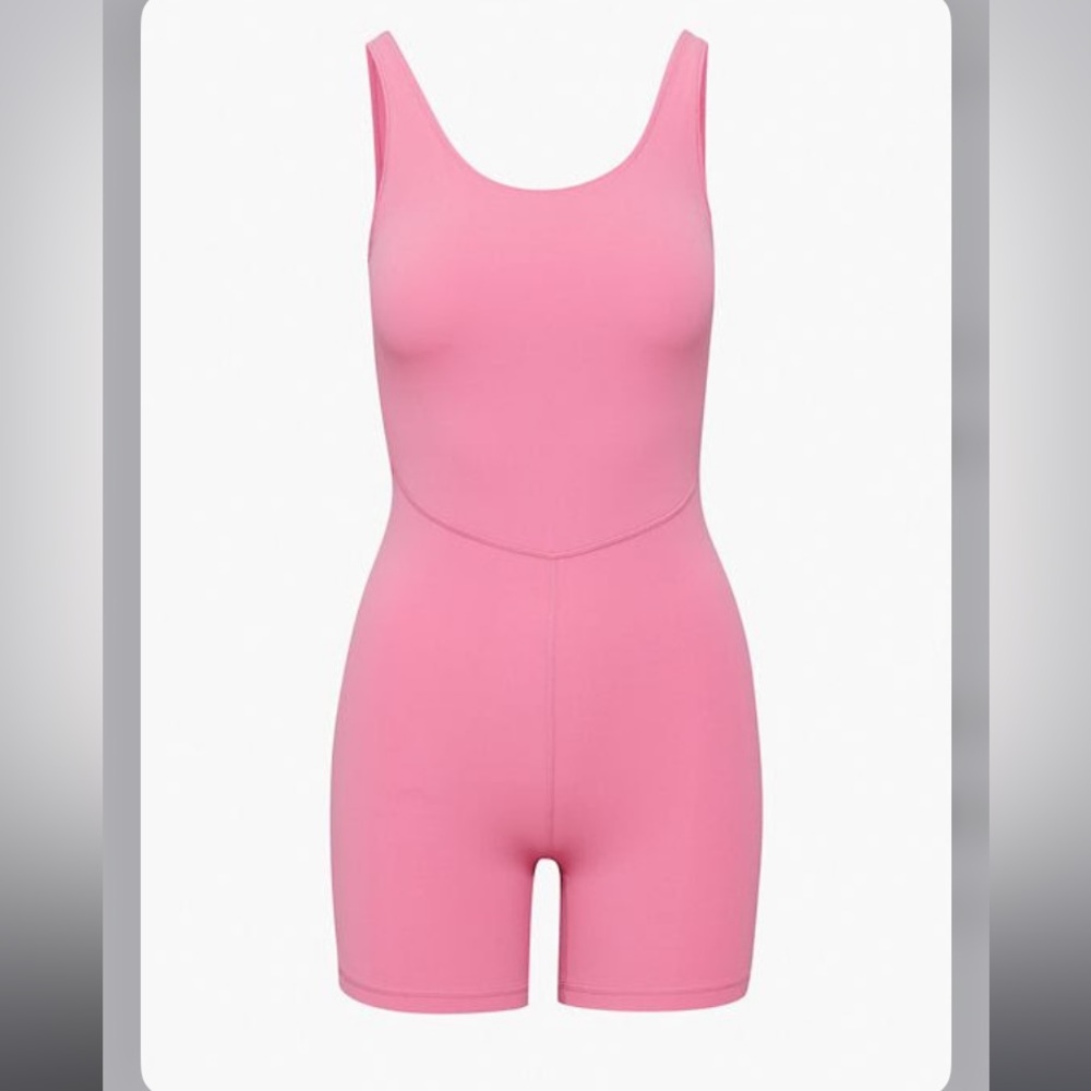 Aritzia TnAction TNABUTTER Sway Romper